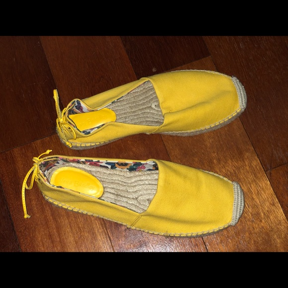 NWOT VERA BRADLEY Espadrilles - Picture 5 of 7